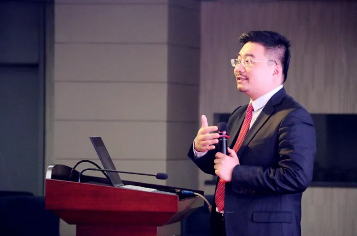 学无止境，不负时光——s36沙龙国际商学院举行招生报告会(图2)